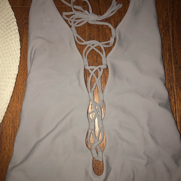 Cheeky lace up one piece bikini - Picture 4 of 5